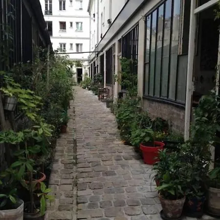 Atelier D'artiste / Artist Loft / 35m2 * Parigi